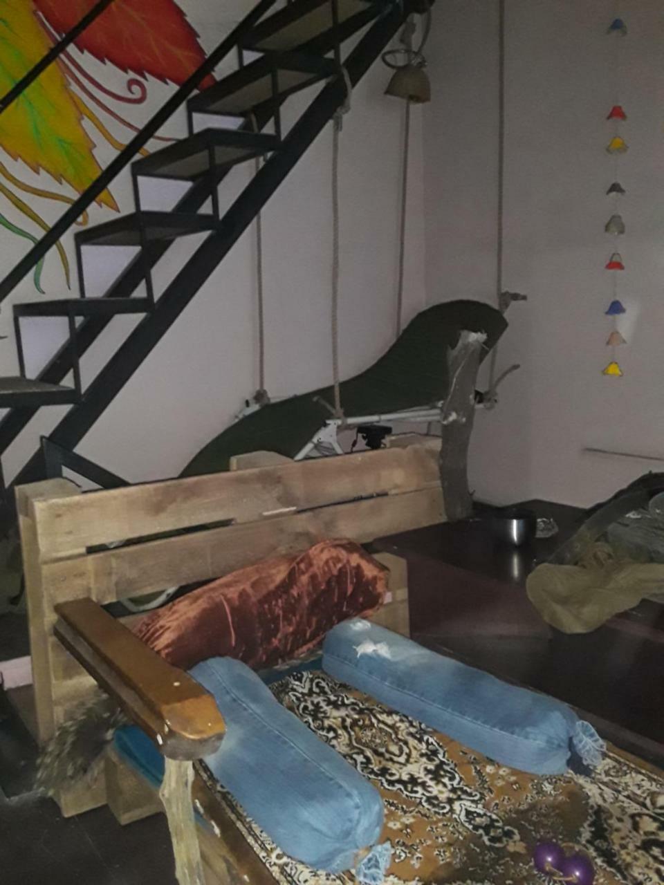 Hostel Retro Batumi Eksteriør billede