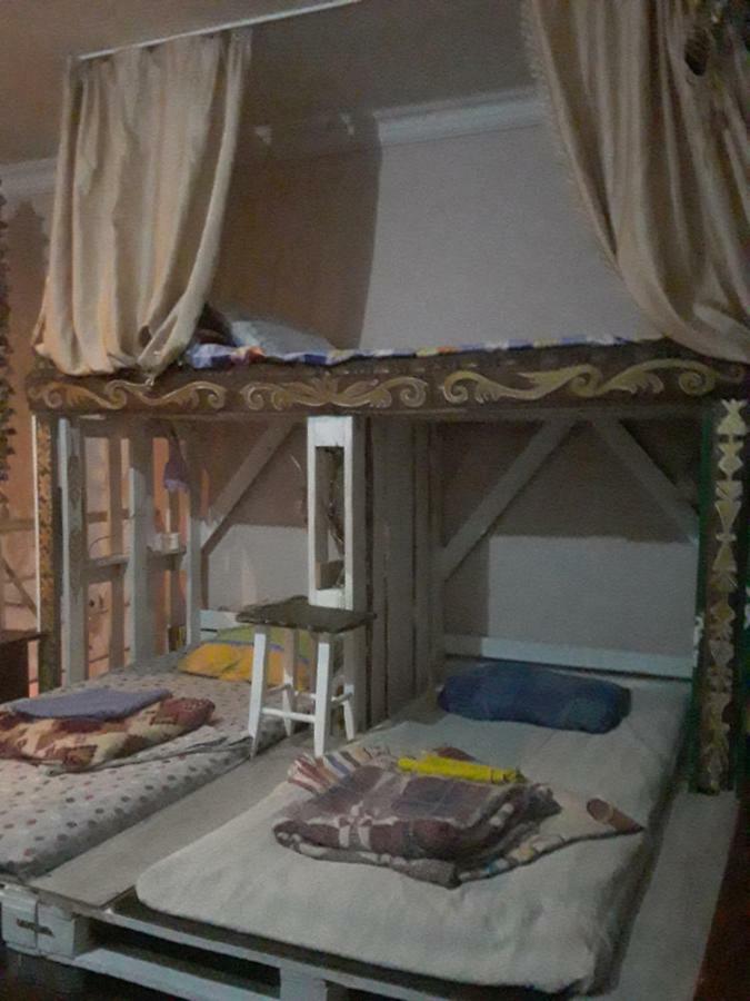 Hostel Retro Batumi Eksteriør billede