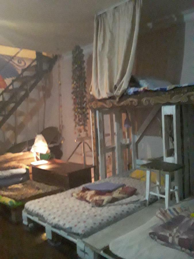 Hostel Retro Batumi Eksteriør billede